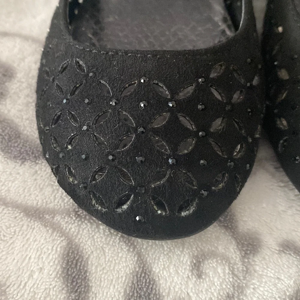 GB Girls Ballet Girl Flats size 9
